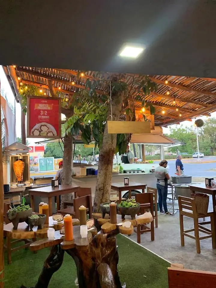 Lovely Studio Centric Private Balcon Fast Internet Playa del Carmen